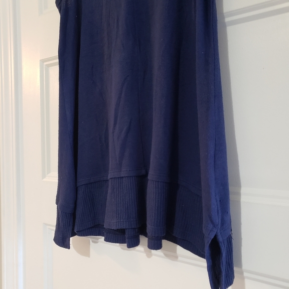 Coin 1804 M Sleeveless Knit Tank Top Navy Button Back Detail Relaxed Fit Stretch - Picture 5 of 10